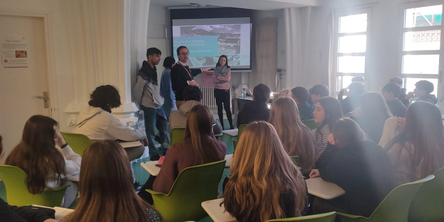 foto-xerrada-escola-jesuites-sant-gervasi-01.03.2023