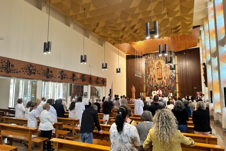 La Fundació Hospitalàries Barcelona celebra la Festivitat de Sant Benito Menni centrada en l’acompanyament humà